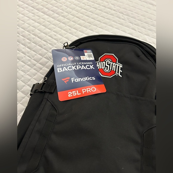 OHIO800 OHIO STATE backpack NWT ￼25L PRO - Picture 2 of 3